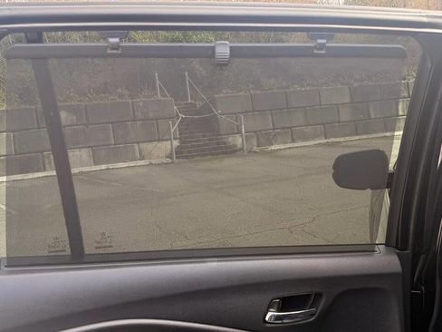 Used 2017 Honda Pilot Touring image 33