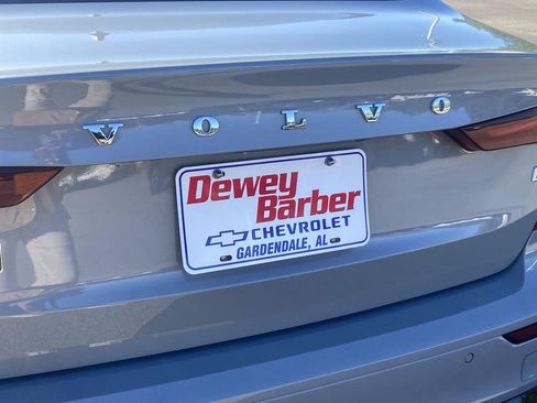 Used 2024 Volvo S60 B5 Core image 33