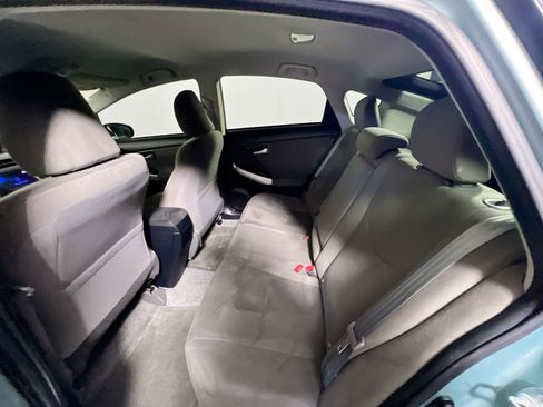 Used 2015 Toyota Prius Two image 29