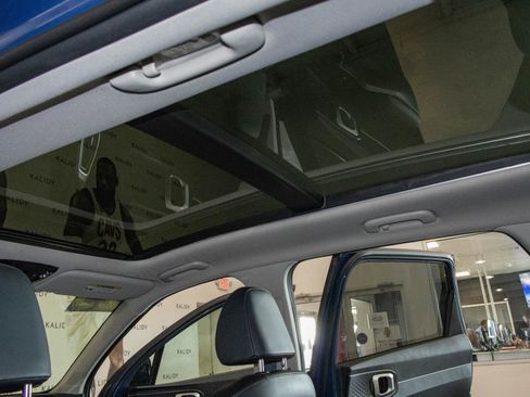 New 2025 Kia Sorento S w/ Panoramic Sunroof Package image 14
