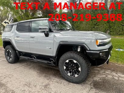 New 2024 GMC Hummer EV 2X w/ Extreme Off-Road Package