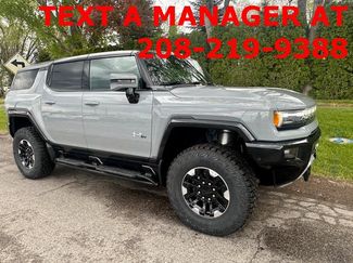 New 2024 GMC Hummer EV 2X w/ Extreme Off-Road Package video 1