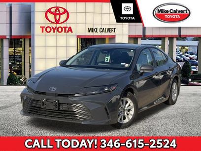 Used 2025 Toyota Camry LE