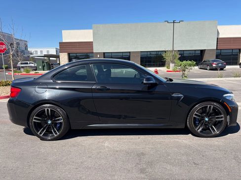 Used 2018 BMW M2 Coupe 2D image 4