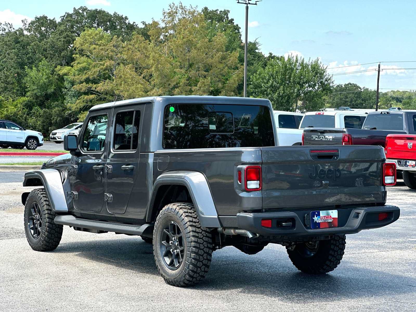 New 2026 Jeep Gladiator Sport AWD/4WD image 13