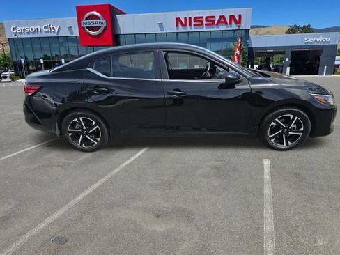 Used 2025 Nissan Sentra SV w/ All-Weather Package FWD image 7