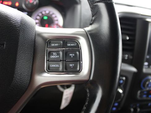 Used 2021 RAM 1500 Warlock AWD/4WD image 36