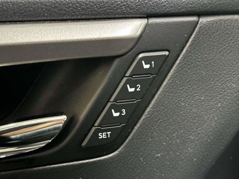 Used 2018 Lexus RX 350 AWD w/ Luxury Package image 16