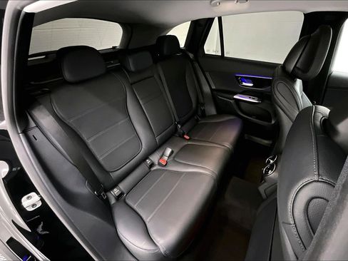 Certified 2025 Mercedes-Benz GLC 350e 4MATIC image 17