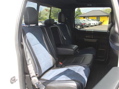 Used 2019 Ford F150 Raptor w/ Equipment Group 802A Luxury image 18