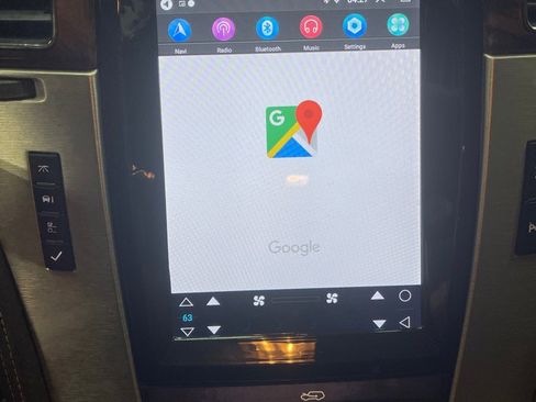 Used 2011 Cadillac Escalade ESV Platinum image 36