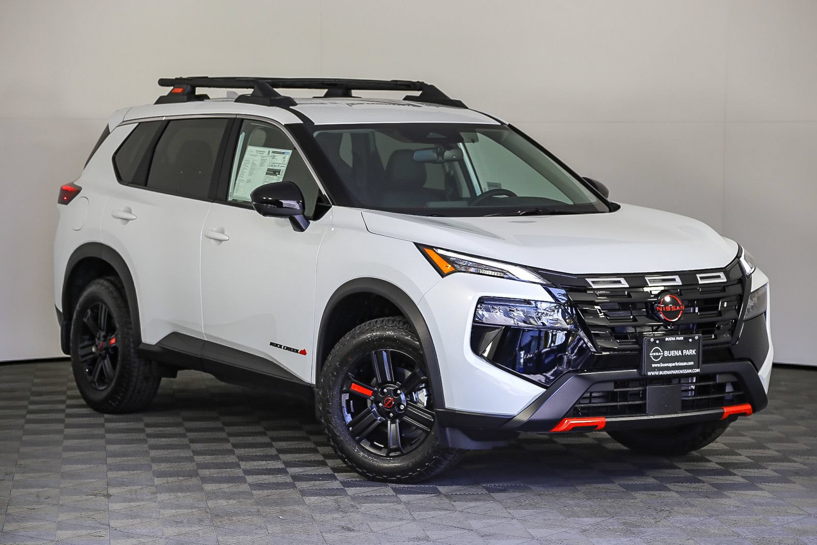 Used 2025 Nissan Rogue SV w/ Rock Creek Premium Package AWD/4WD image 1
