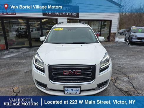 Used 2015 GMC Acadia SLT image 2
