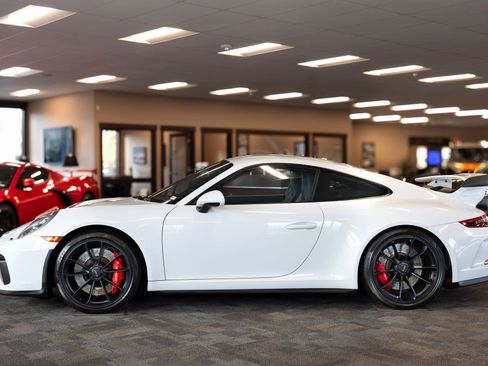 Used 2018 Porsche 911 GT3 image 20
