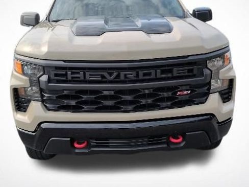Used 2022 Chevrolet Silverado 1500 Custom Trail Boss AWD/4WD image 2