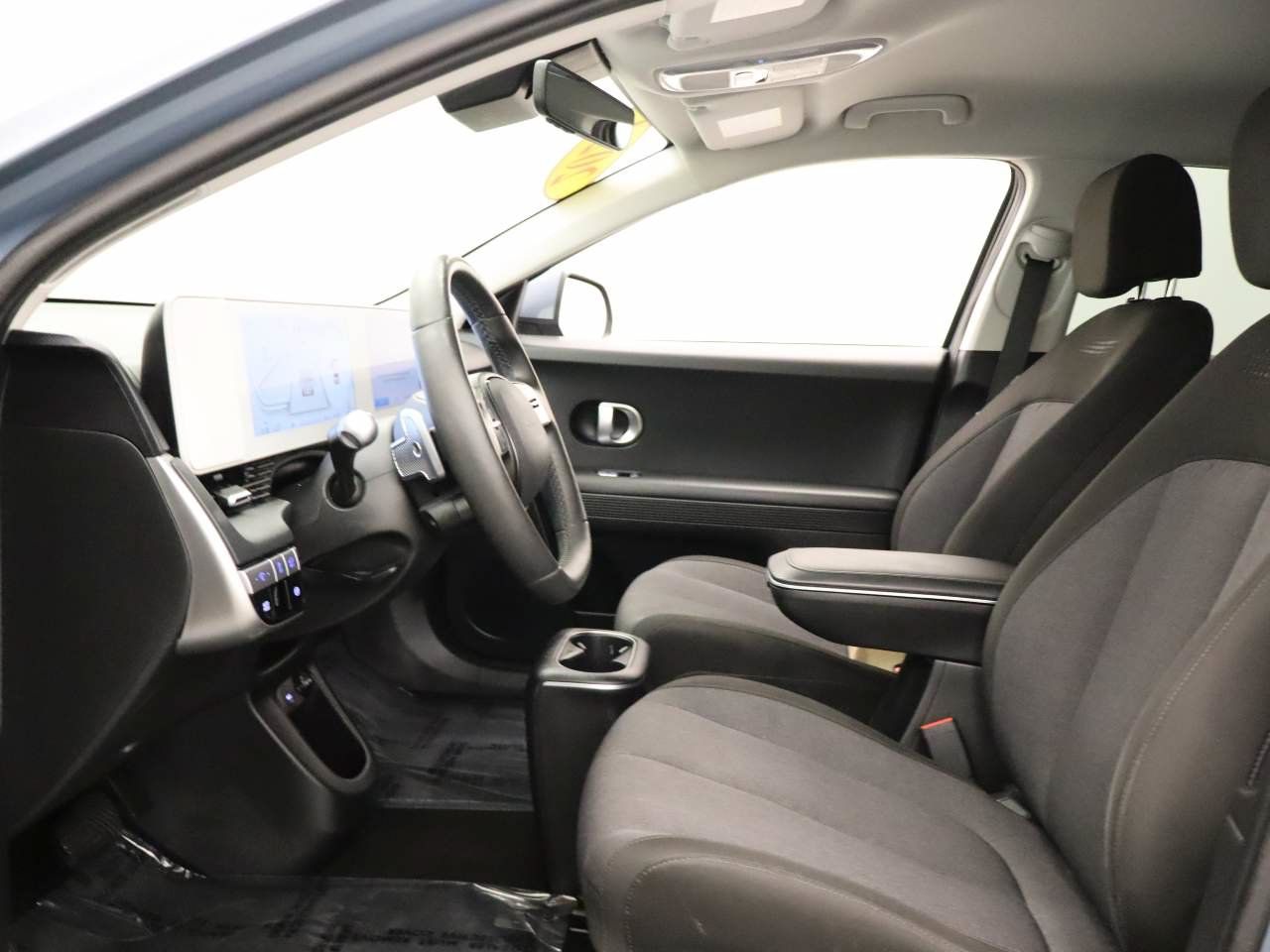Used 2024 Hyundai Ioniq 5 SEL RWD image 16