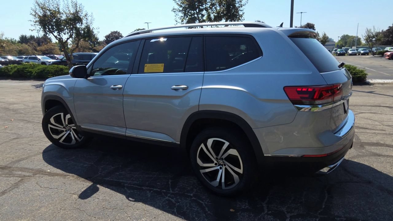 Used 2022 Volkswagen Atlas SEL AWD/4WD image 6