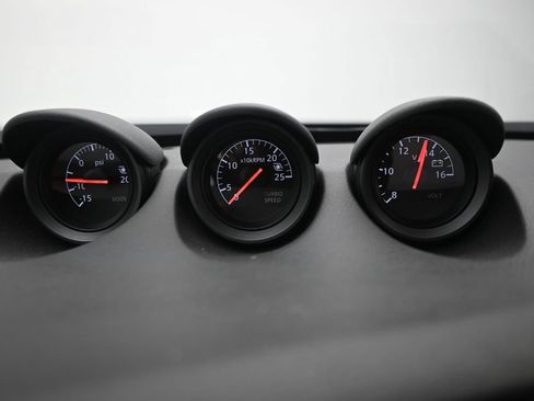 Used 2024 Nissan Z Performance w/ Floor Mat Package RWD image 39