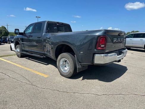 Used 2026 RAM 3500 Tradesman AWD/4WD image 3