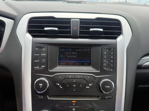 Used 2013 Ford Fusion S FWD image 12
