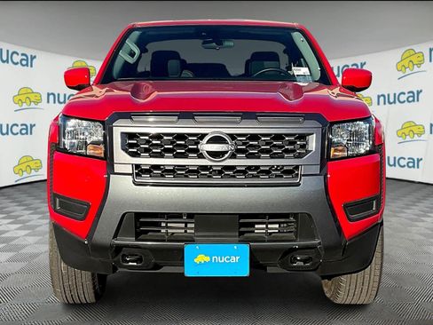 Used 2025 Nissan Frontier SV image 2