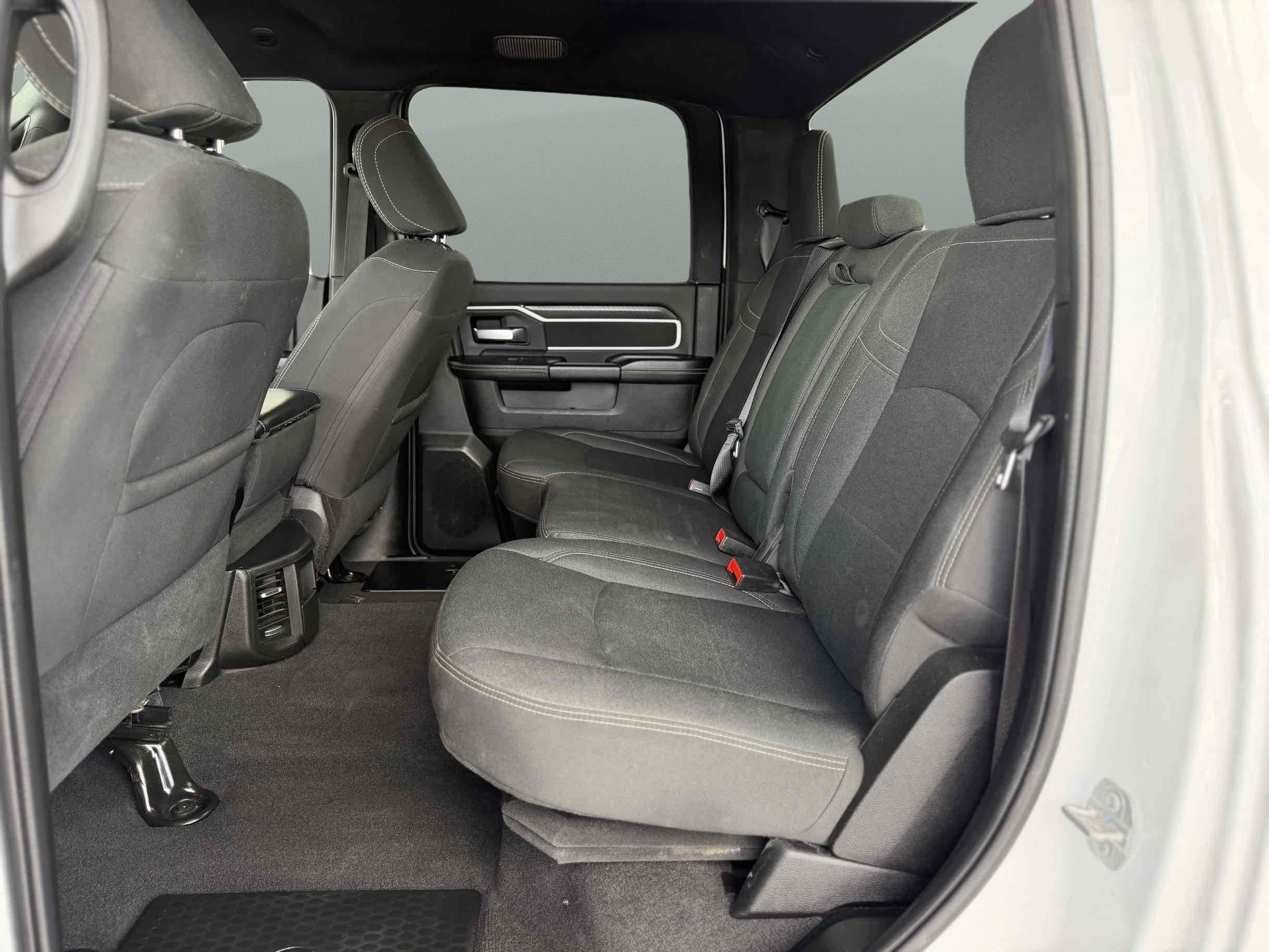 Used 2025 RAM 2500 Big Horn AWD/4WD image 13