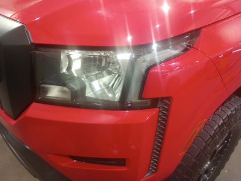 Used 2022 Nissan Frontier S w/ Technology Package image 30