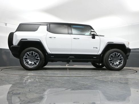 Used 2025 GMC Hummer EV 3X AWD/4WD image 44