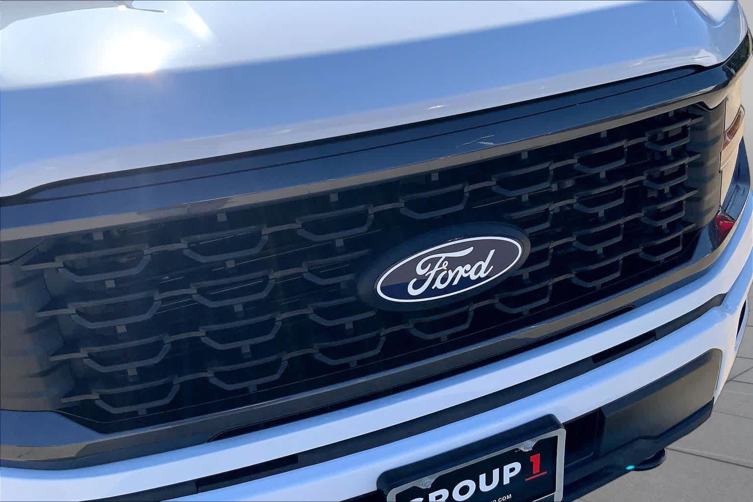 Used 2025 Ford F150 STX w/ Equipment Group 200A AWD/4WD image 29
