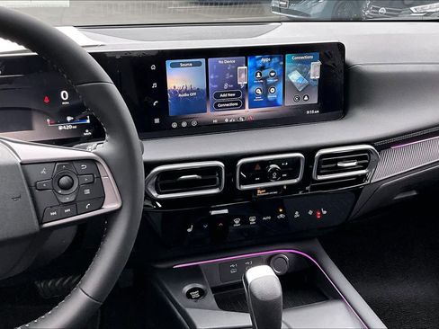 New 2026 Nissan Sentra SV image 6