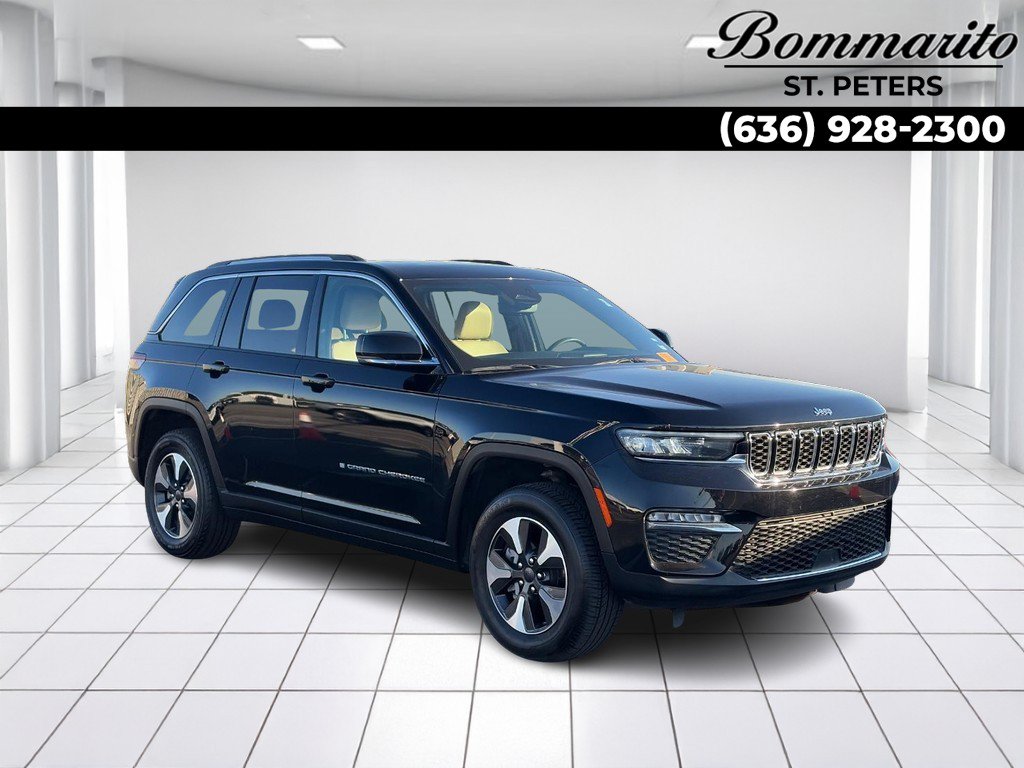 Used 2024 Jeep Grand Cherokee Limited 4xe AWD/4WD image 1