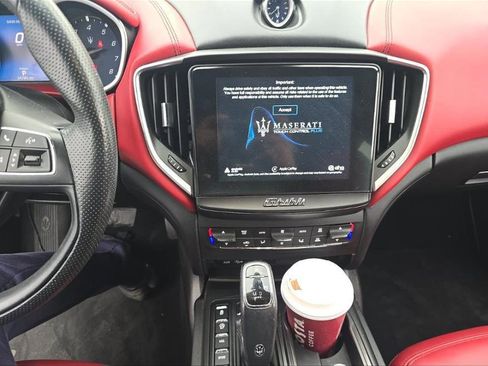 Used 2020 Maserati Ghibli S RWD image 5