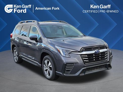 Used 2025 Subaru Ascent Premium AWD/4WD image 1