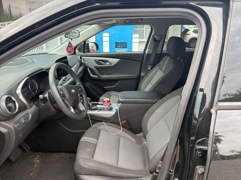 Used 2023 Chevrolet Blazer LT image 9