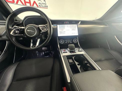 Used 2022 Jaguar XF R-Dynamic SE image 24