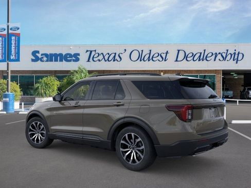 New 2026 Ford Explorer ST-Line image 4