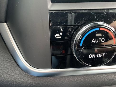 New 2026 Nissan Rogue SV image 7