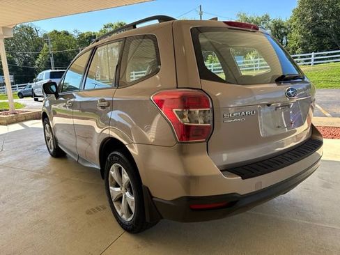 Used 2016 Subaru Forester 2.5i w/ Alloy Wheel Package AWD/4WD image 9