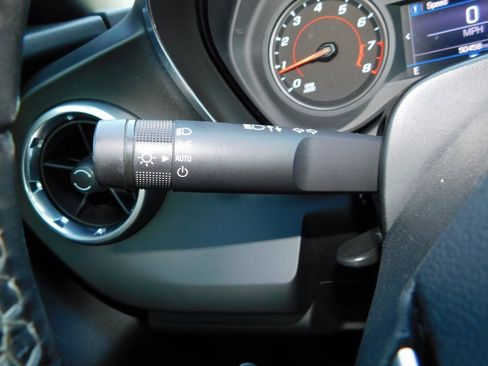 Used 2019 Chevrolet Camaro LT w/ Technology Package image 29