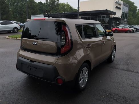 Used 2016 Kia Soul FWD image 5