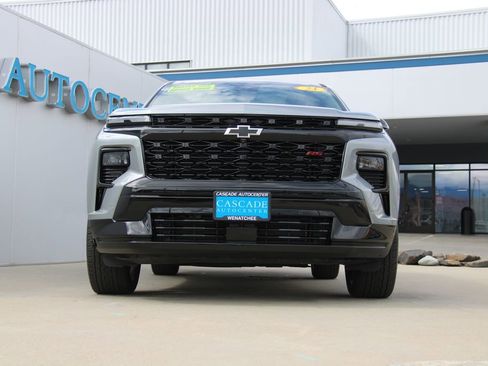 Certified 2024 Chevrolet Traverse RS image 4