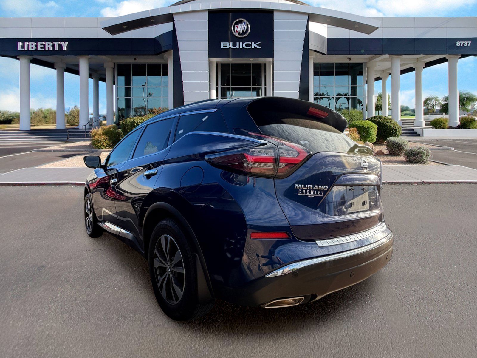 Used 2019 Nissan Murano SV w/ Premium Package AWD/4WD image 3
