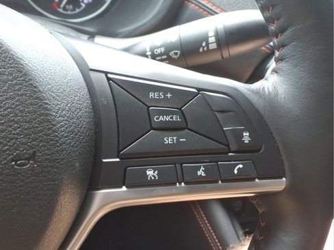 Certified 2025 Nissan Sentra SR w/ SR Premium Package FWD image 19
