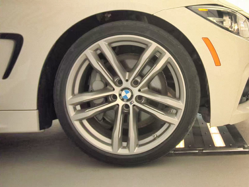 Used 2019 BMW 430i xDrive Coupe w/ M Sport Package AWD/4WD image 20