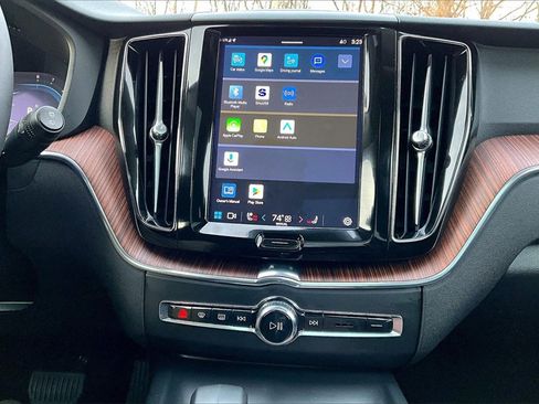 Certified 2023 Volvo XC60 B5 Plus w/ Protection Package Premier image 14