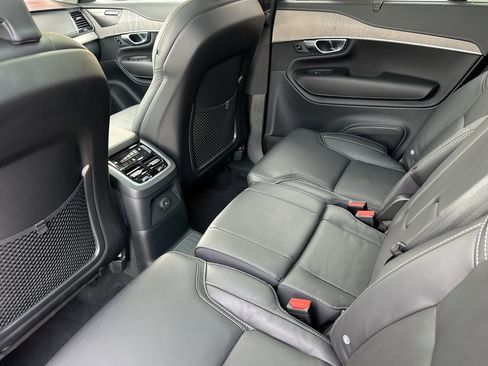 Certified 2025 Volvo XC90 T8 Ultra w/ Protection Package Premier image 12