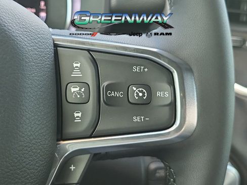 Used 2026 RAM 1500 Laramie AWD/4WD image 10