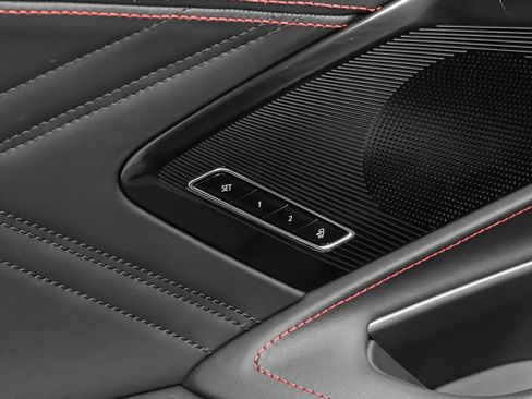 Used 2025 Chevrolet Corvette Z06 image 45