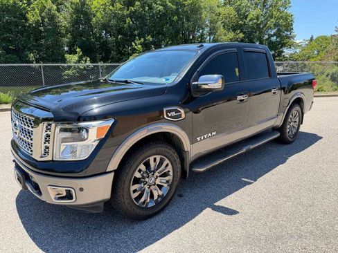 Used 2017 Nissan Titan Platinum Reserve RWD image 35