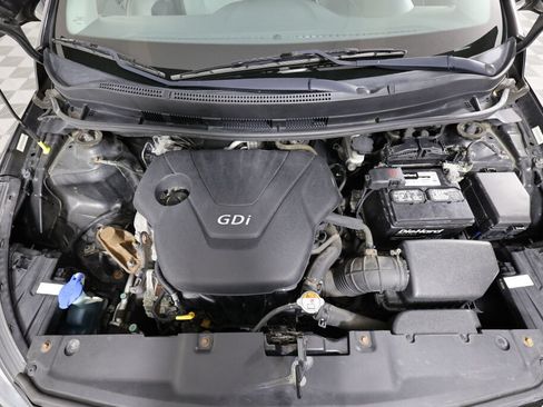 Used 2012 Hyundai Accent SE FWD image 38
